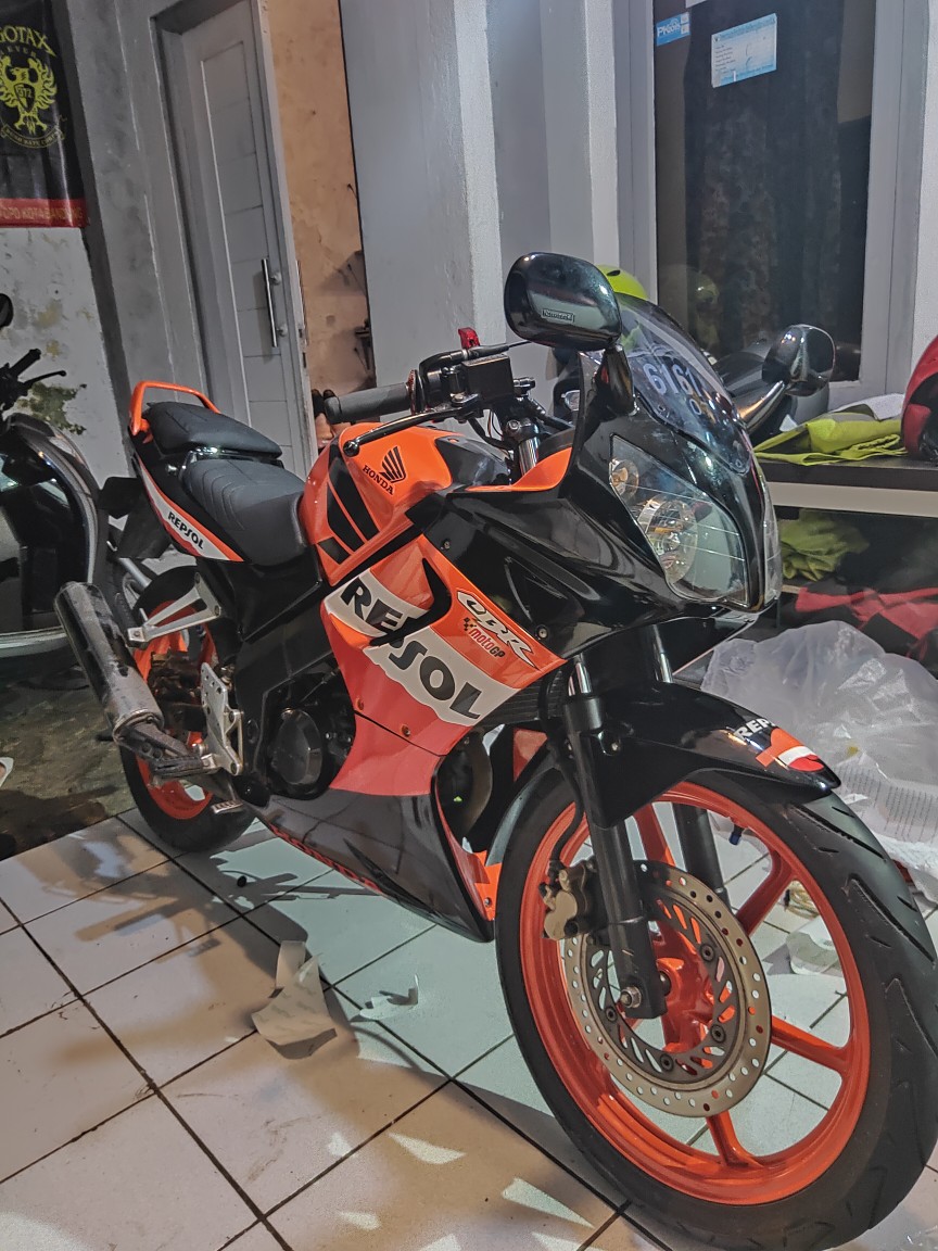 Striping Cbr 150 R Old 2006 Variasi Dan Ori Jual Striping Cbr 150 Murah Harga Terbaru 2021