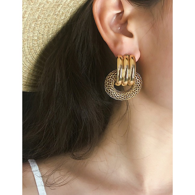 LRC Anting Tusuk Fashion Geometric Hollow Earrings F55236
