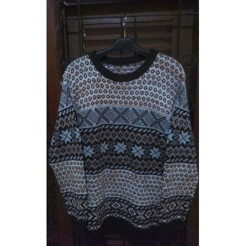Crewneck Rajut Navajo