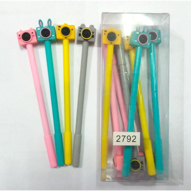 

12pcs Bolpen gel karakter