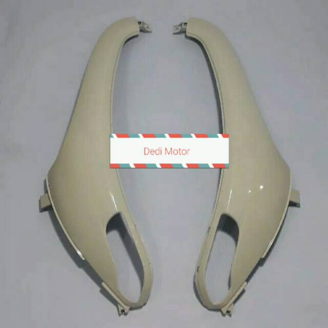 cover sayap depan scoopy f1