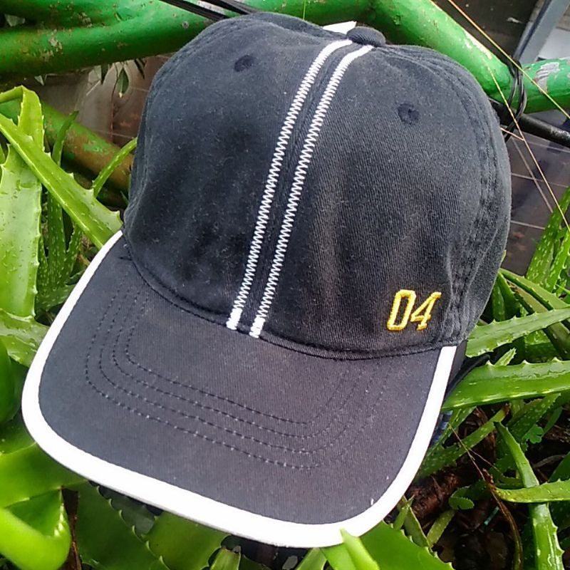 TOPI SECOND CASUAL CAPS SECOND GAP