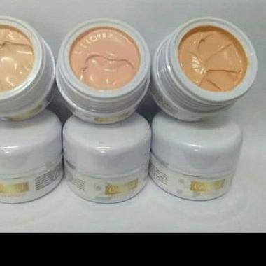 ☄ COVER 3 SUNSCREEN FOUNDATION ASLIIII  NYAMAN DI WAJAH 2 VARIASI WARNA ➲