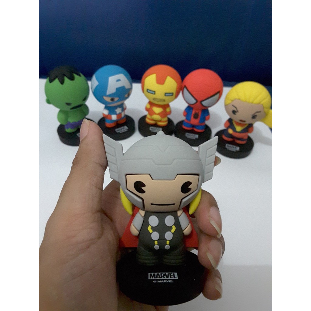 action figure thor miniso marvel avangers mainan unik anak