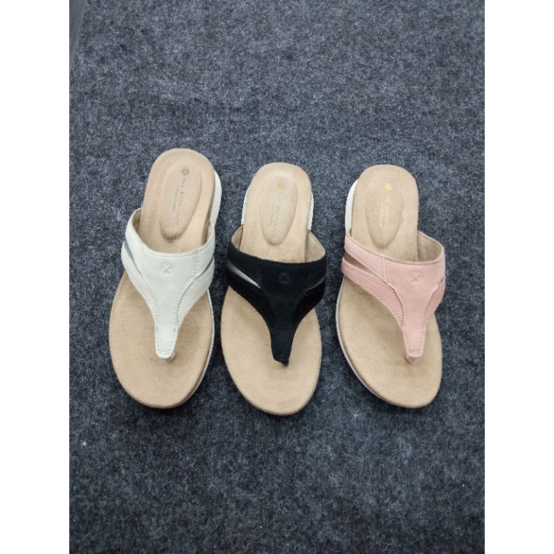 Sandal wanita kulit Hush puppies original Sale termurah
