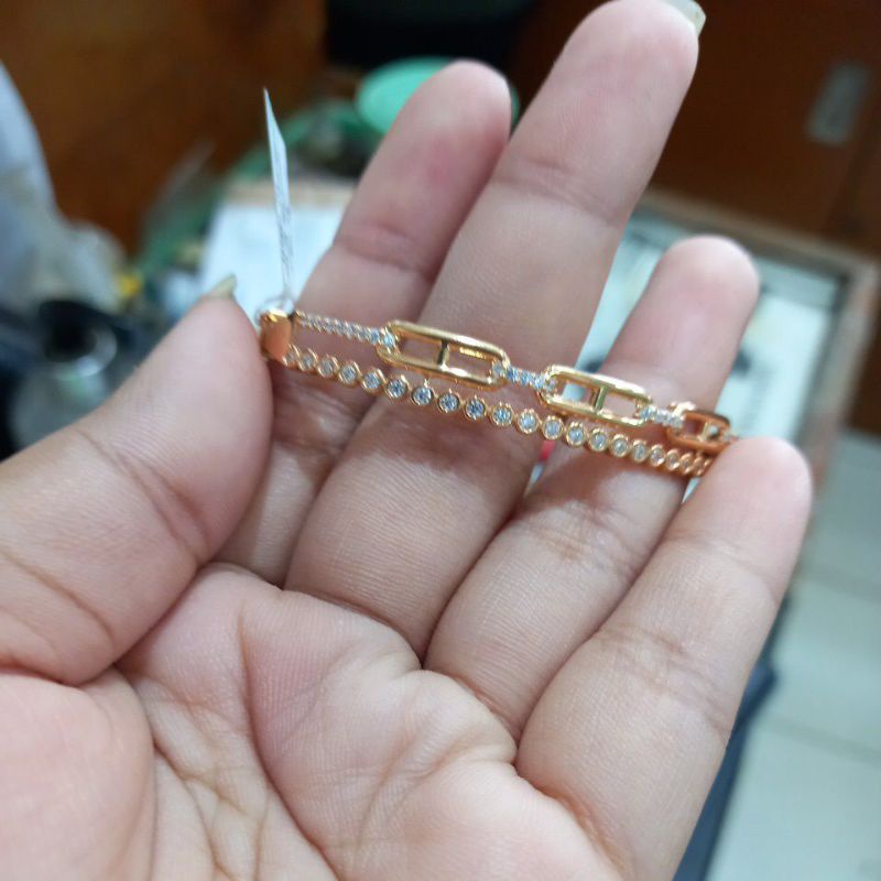 gelang bulat oval mata putih full UBS375