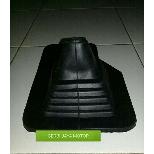 KARET BOOT PERSENELING TAFT / FEROZA