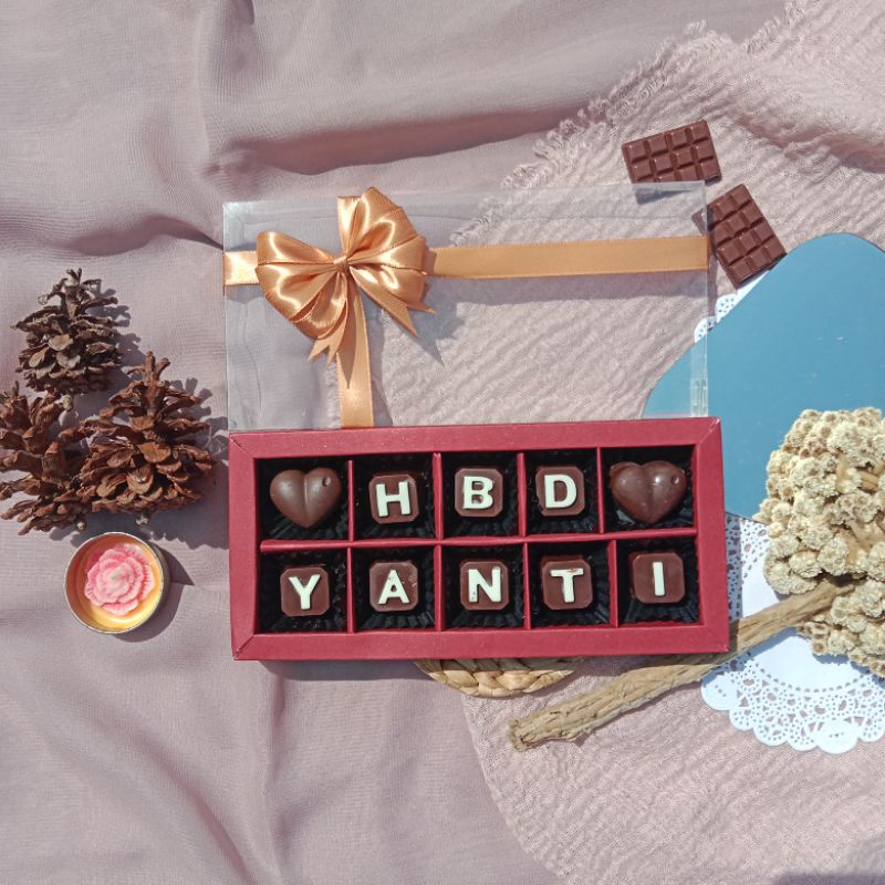 

COKLAT PRALINE/COKLAT UCAPAN/GIFT COKLAT by.foryou | Ukuran 2×5