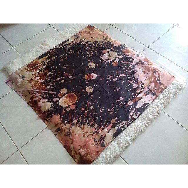 Hijab Segi Empat Umama Hijab Segi Empat Motif