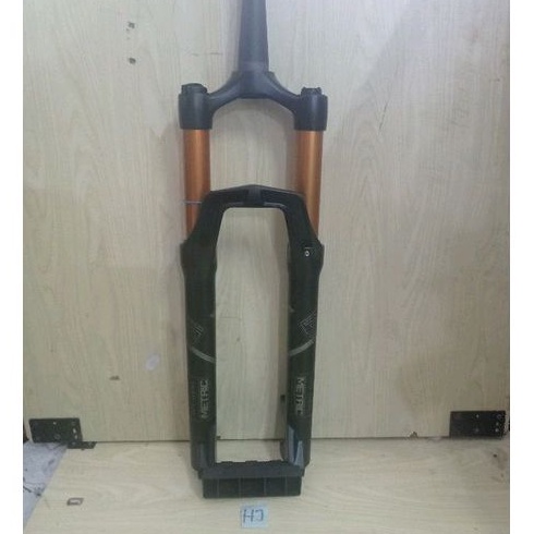 Fork 27.5 Syte Metric C253 35 Tapered Air Boost Travel 140 TA 15x110