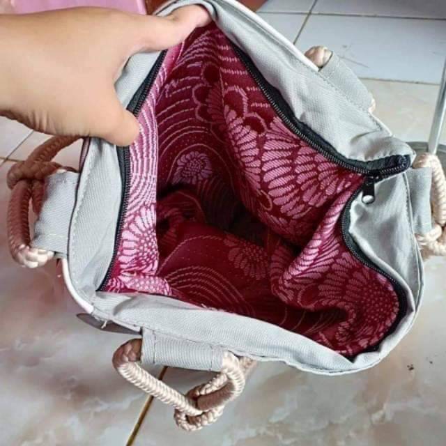 Totebag tas tote kupu-kupu tas wanita butterfly tas kuliyah tas sekolah tas ibu zellshop