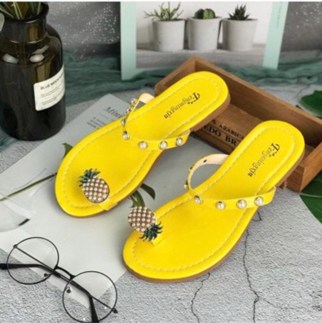 Flat sandal wanita f26 import realpict