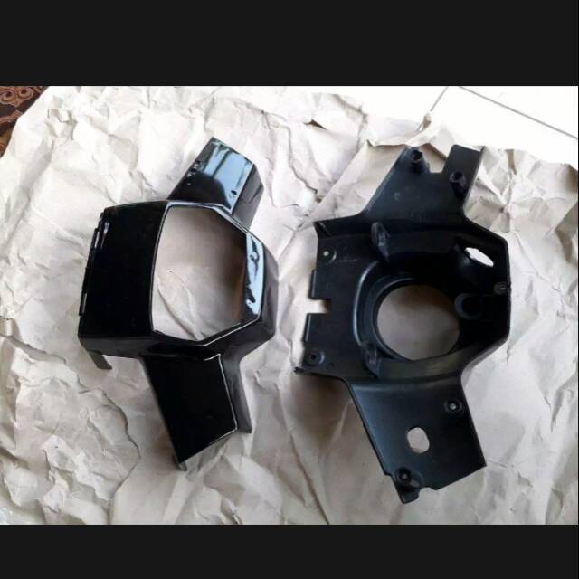 BATOK LAMPU DEPAN  SET ATAS BAWAH SUZUKI RC100