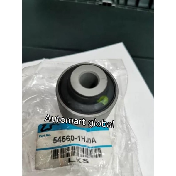 Bushing arm nissan march