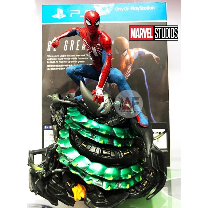 RARE Statue Spiderman PS4 play station 4 Marvel ORIGINAL with diorama