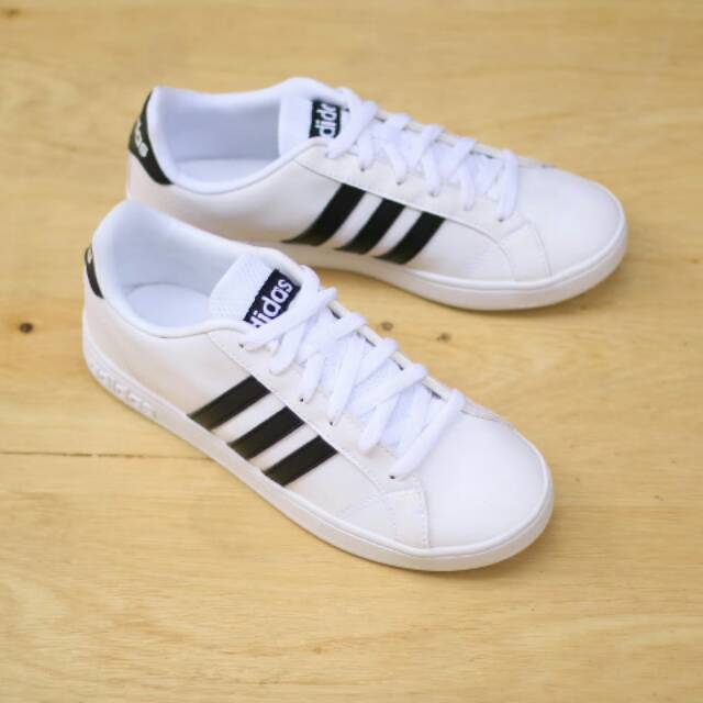 adidas neo baseline original