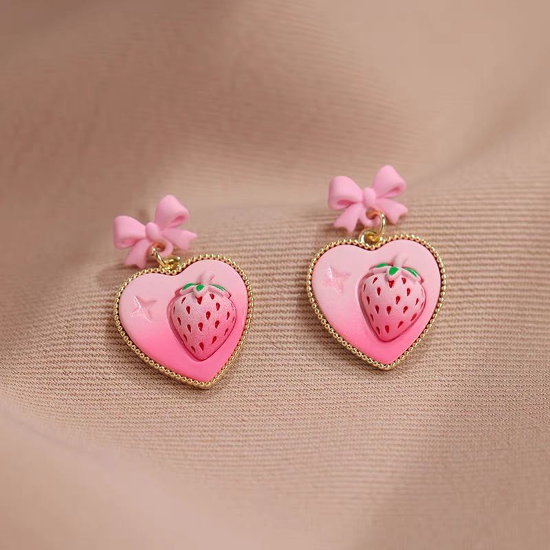 Anting Tusuk Gantung Desain Strawberry Tulip Untuk Wanita