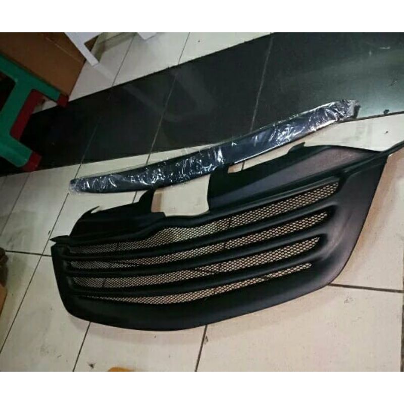 Grill Avanza type G 2006-2011 garis