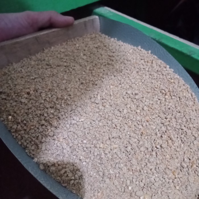 Pakan Makanan Ayam Unggas Pedaging Pur Voer BR11 Bravo Repack 1kg