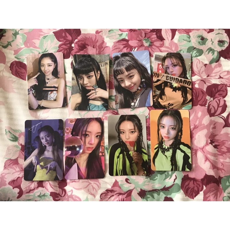 YUNA PHOTOCARD