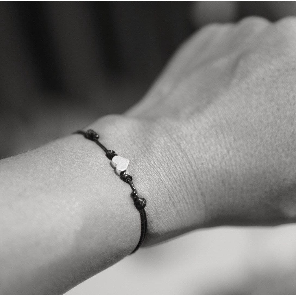gelang cinta / gelang tali cinta / gelan ikatan cinta