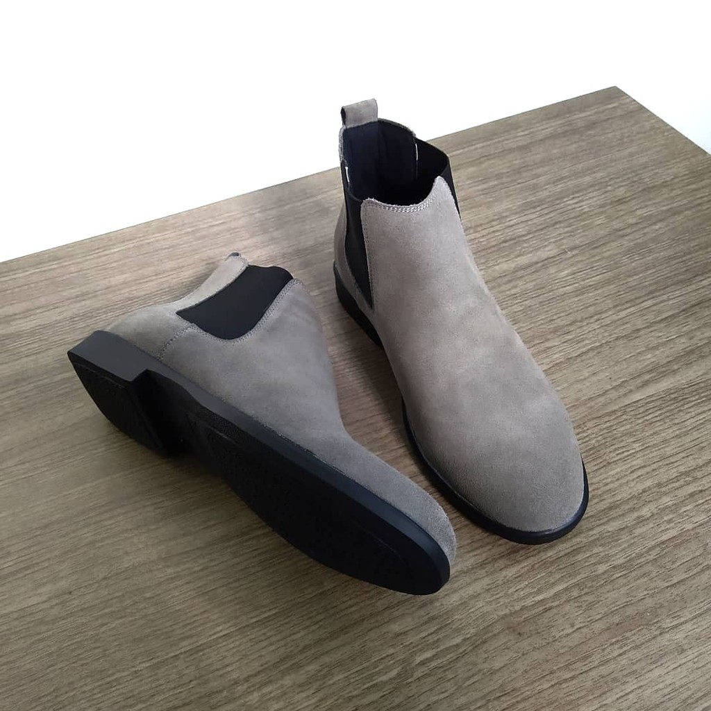 CHELSEA SUEDE  BOOTS Sepatu  Boots Pria  Kulit Suede  