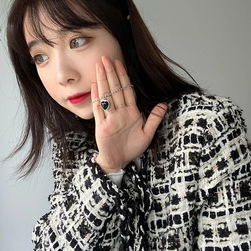 Black Heart Necklace French Metal Love Clavicle Chain Korean Simple Female Short Pendanklace Female Short Pendant for Women