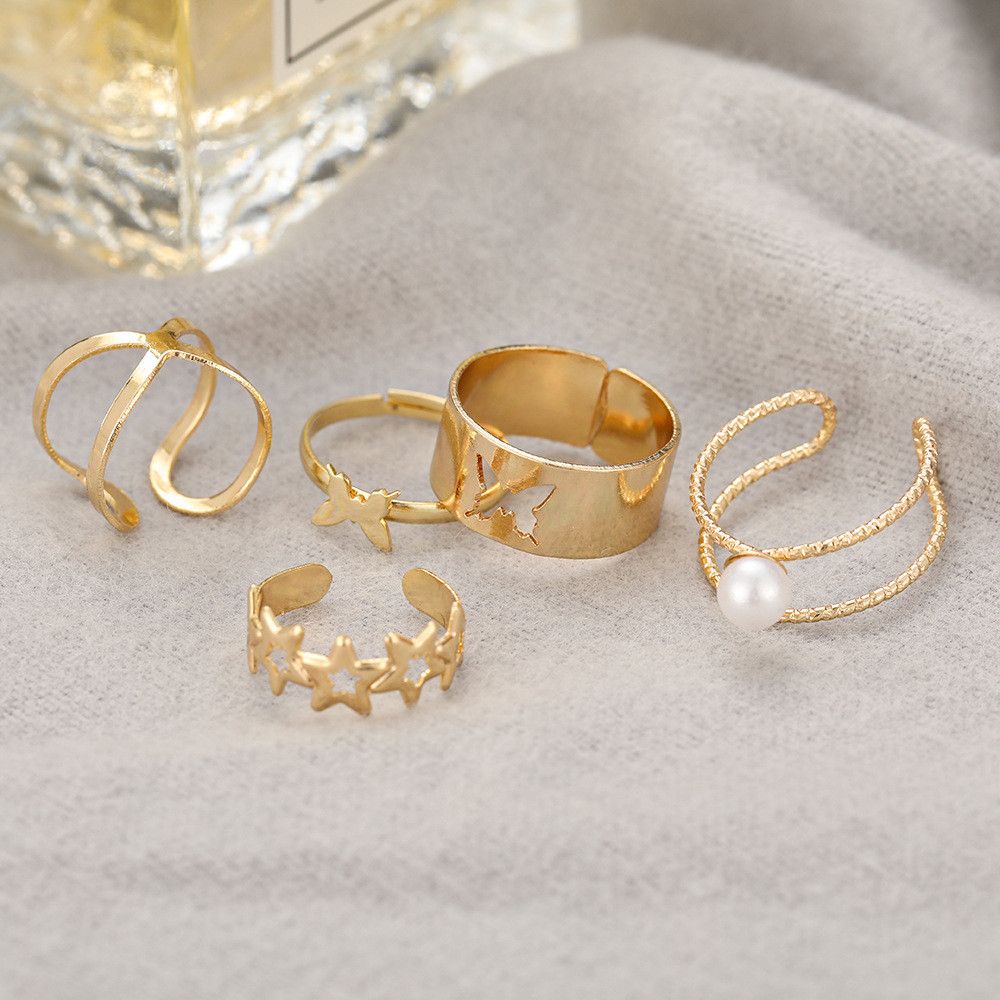 5pcs / Set Cincin Bentuk Kupu-Kupu Geometris Aksen Mutiara Bahan Alloy Warna Emas Gaya Punk Untuk Wanita