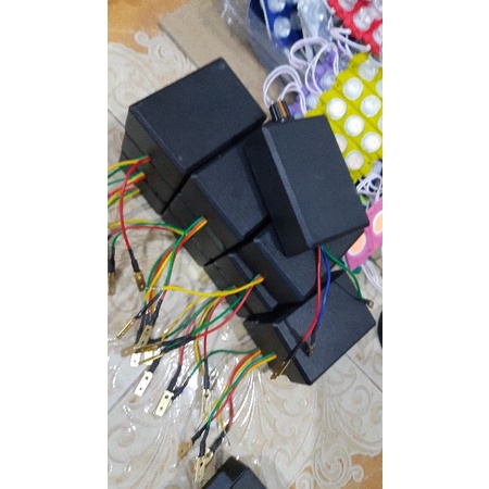 Modul Flasher sein genit kedip 3x untuk L300(bunyi cetik² pake relay)