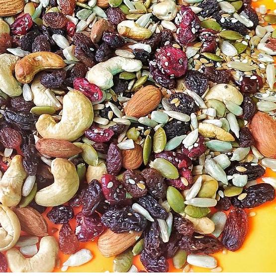 

♪ SUPER TRAIL MIX 500GR - Almond, Cranberry, Pumpkin Seed, Cashew, Raisin, Sunflower Seed ✸