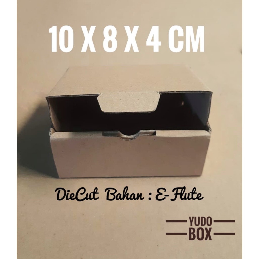 

Kardus karton uk. 10 x 8 x 4 cm...die cut box kotak Souvenir -dll