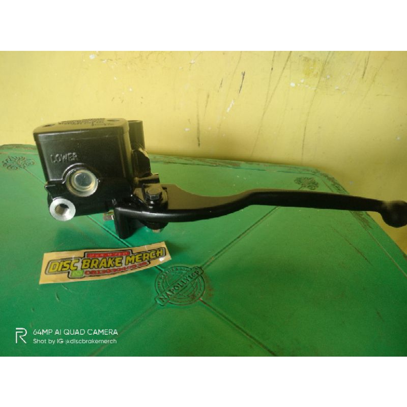 Master rem kiri xmax