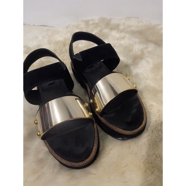 sendal sepatu chiel size 36