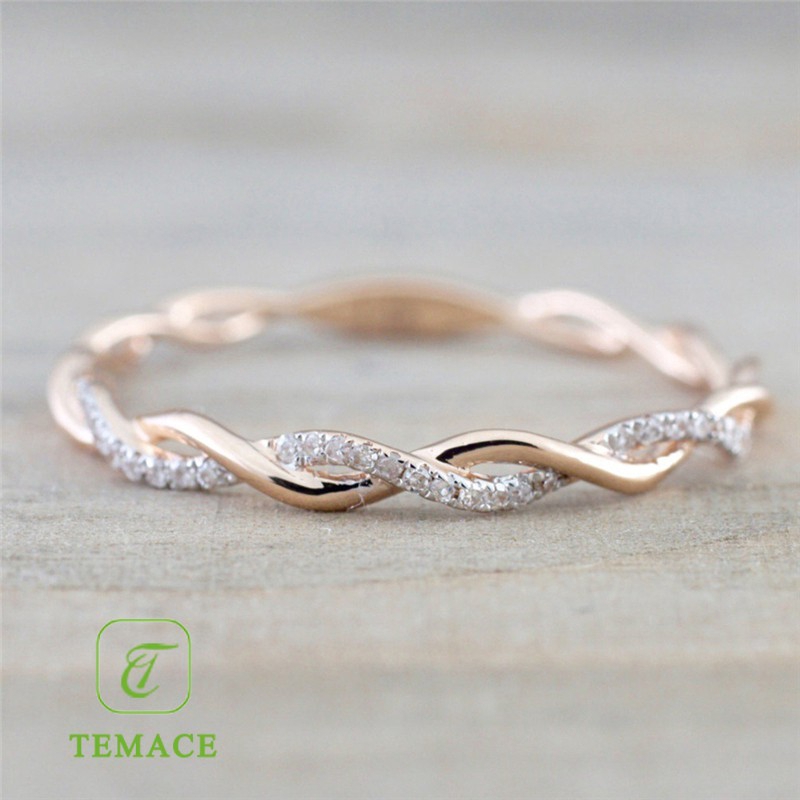 Cincin Wanita Bahan S925 Silver Gold Sparkling Titanium Steel Untuk Pernikahan