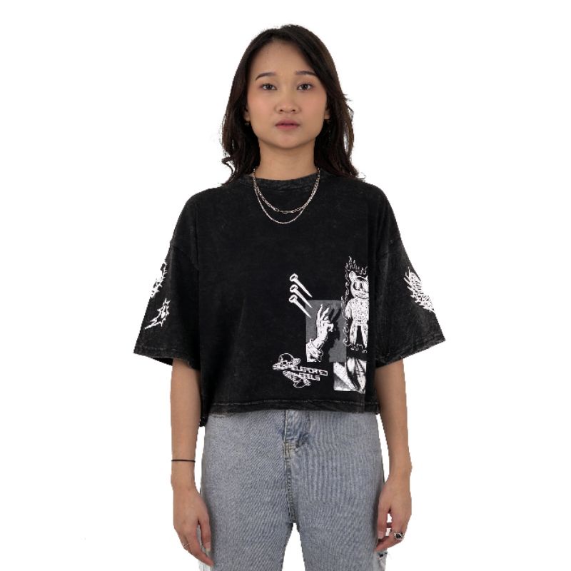 CROP TEE // KAOS ATASAN CROP WANITA // NDB — TELEPORTED FEELING