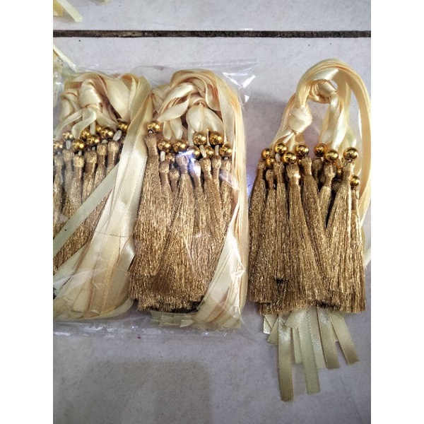 Rumbai Yasin / Pita Pembatas Yasin Warna Emas muda