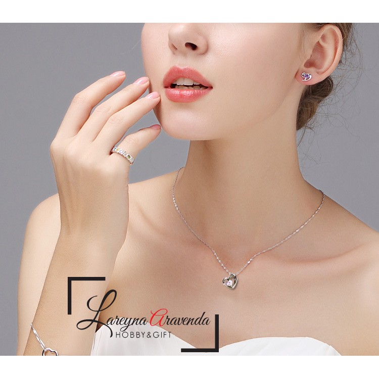 Kalung Titanium Liontin Wanita Model Love Kristal Crystal KL037