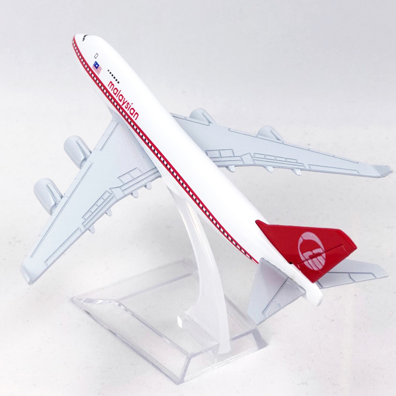 B747-200 Miniatur Diecast Pesawat Terbang Malaysia Airlines Boeing 747 Bahan Alloy Ukuran 16cm Untuk Hadiah