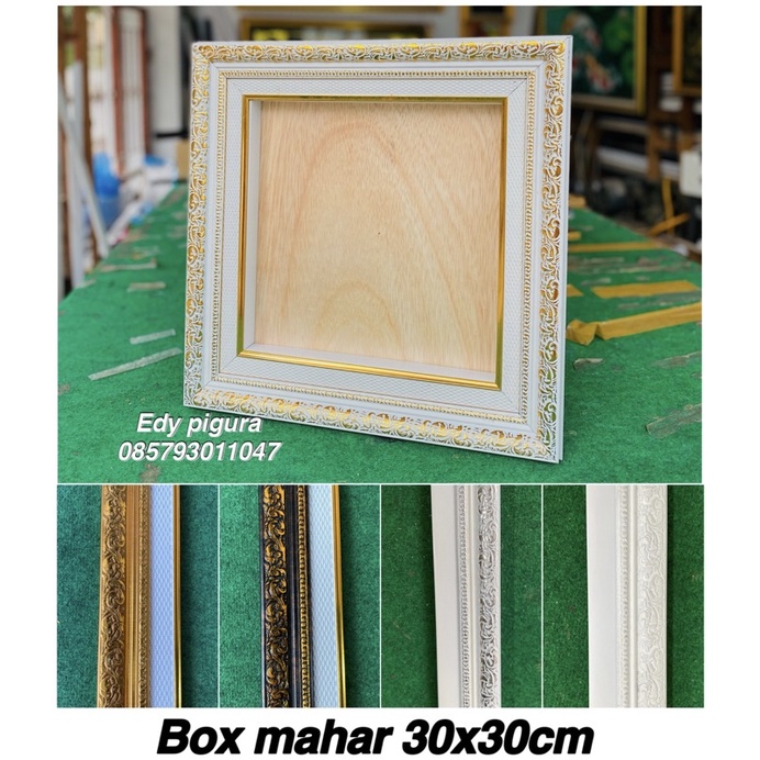 Pigura mahar 30x30cm  /box 3D