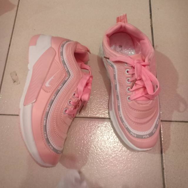 Sepatu import / sepatu fhasion