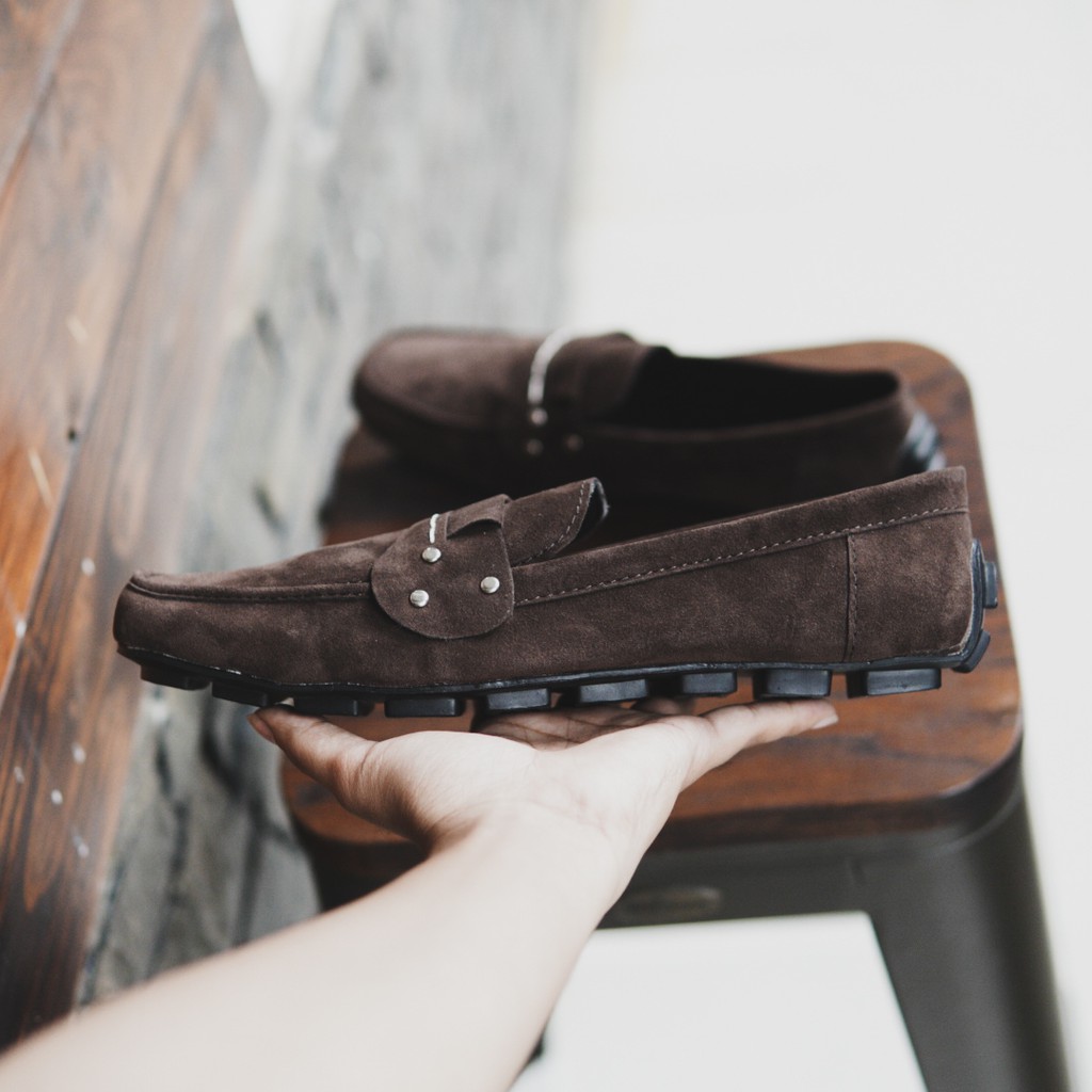 Bisa COD !! Sepatu Kasual Slip On Pria Kickers Papara Coklat Suede Berkualitas Santai Formal