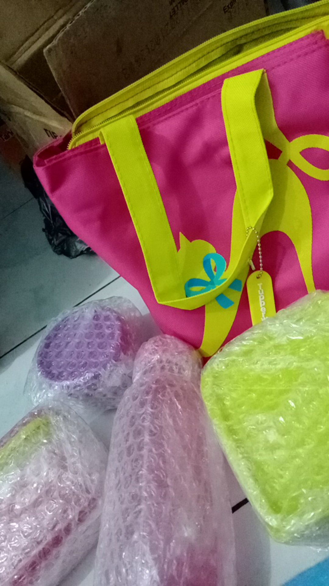 Cosmo Lady Set (bekal Makan) Tupwr