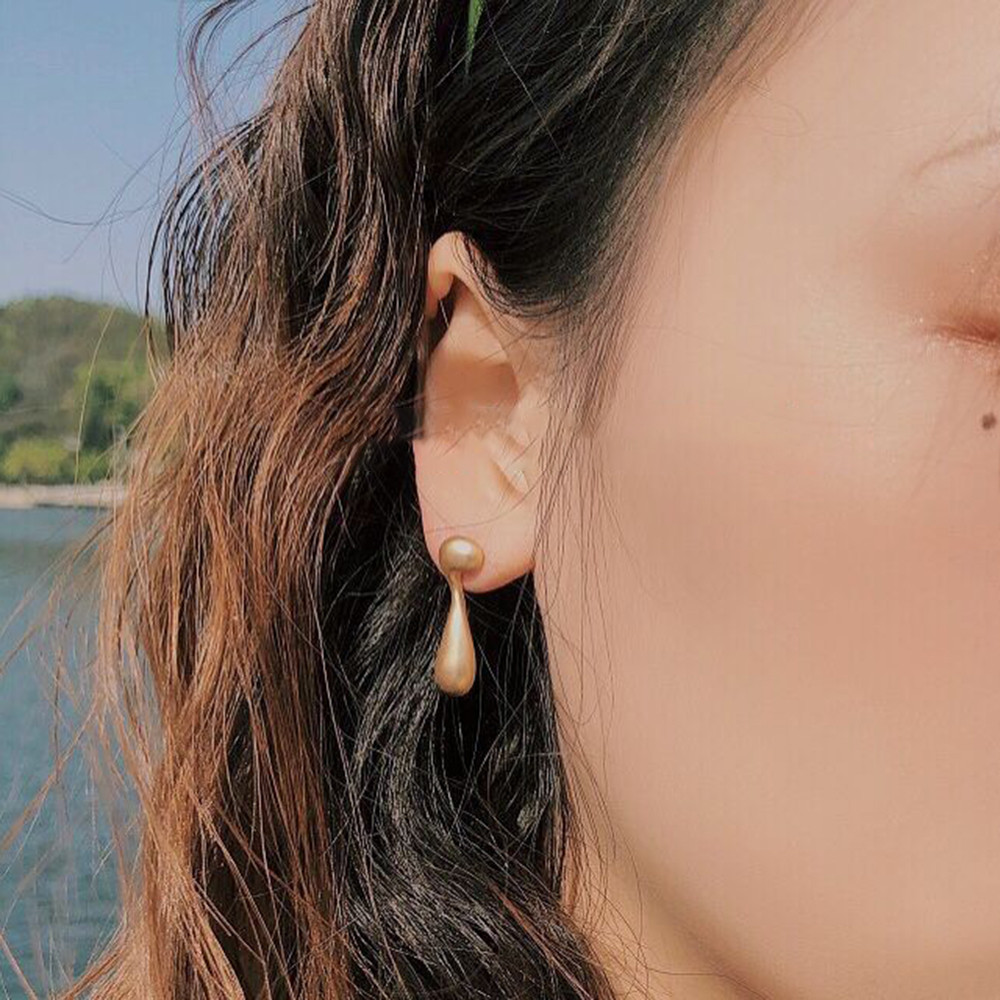 【TERSEDIA &amp; COD】Earrings Female Temperament Creative Hollow Simple Stud Earrings