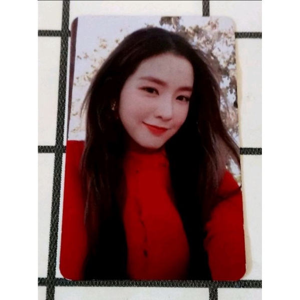 Red Velvet - Irene Photocard (PC) Perfect Velvet Peek a Boo  SMTOWN Museum