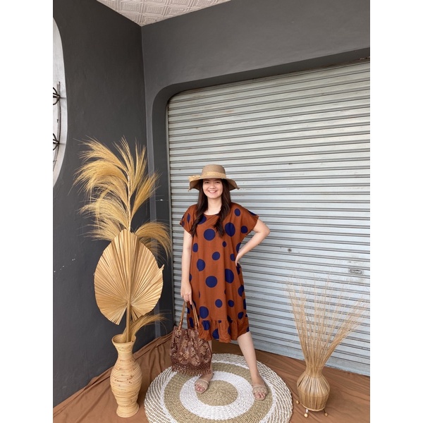 Daster Viral Ruffle Busui Friendly Resleting Depan Lengan Pendek | Daster Kekinian Busui Murah | Daster Rayon Busui Motif Terbaru Panjang Selutut-Busui PolkaTeracota