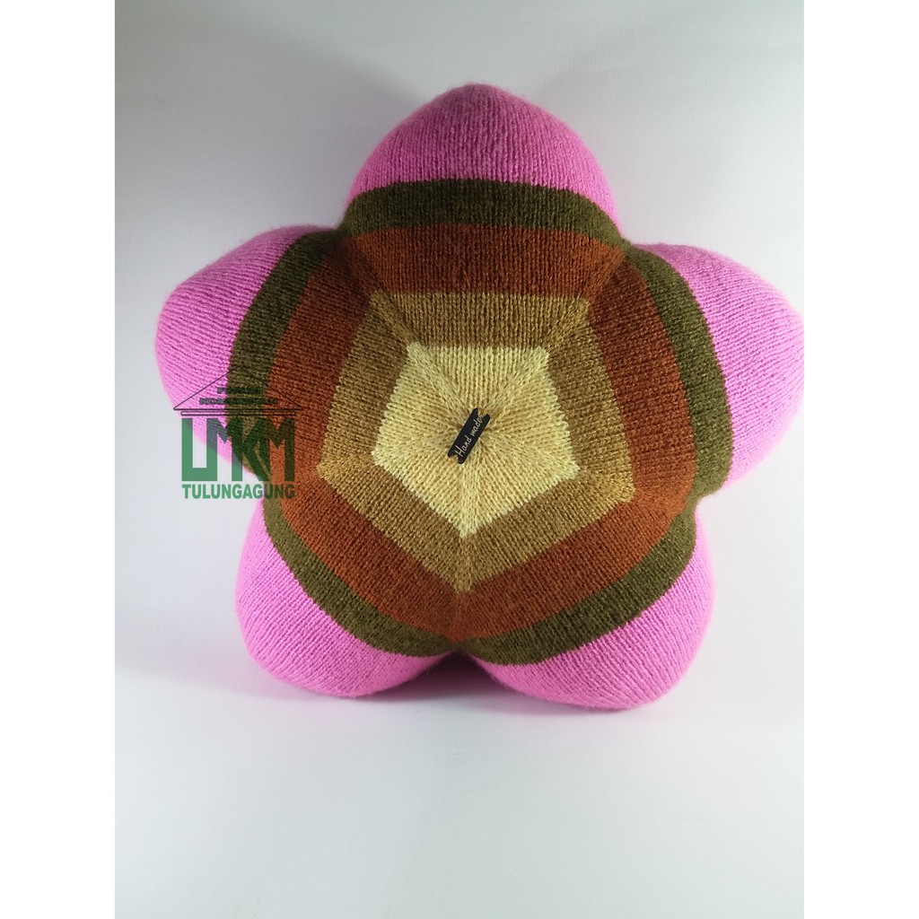 Bantal Rajut Bunga