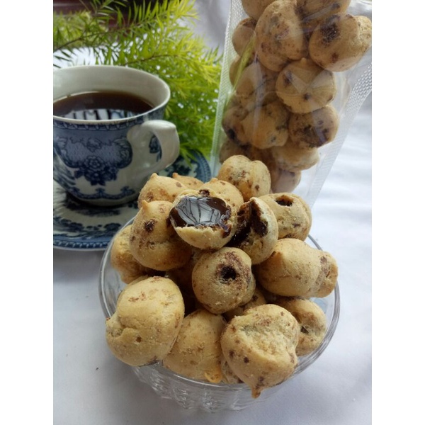 

SOES COKLAT KERING 100GR