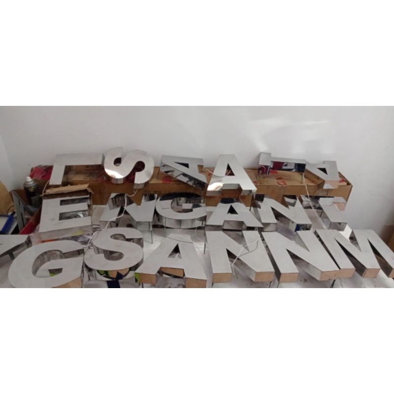 huruf timbul galvanis/steinlees/akrilik