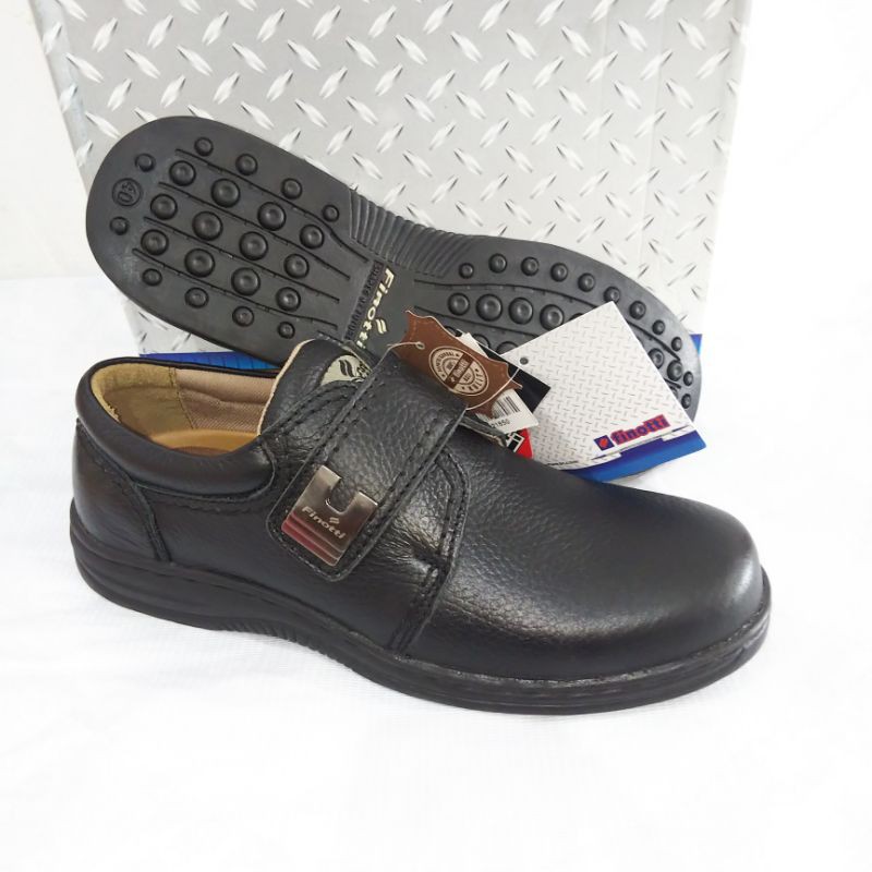 Sepatu kantor Finotti K 206 | Pantofel pria | sepatu kulit asli