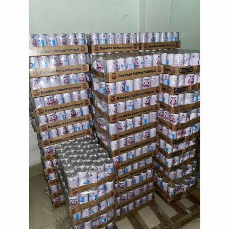 

Susu Beruang Bear Brand Steril Kartonan 1/2 karton 15pcs
